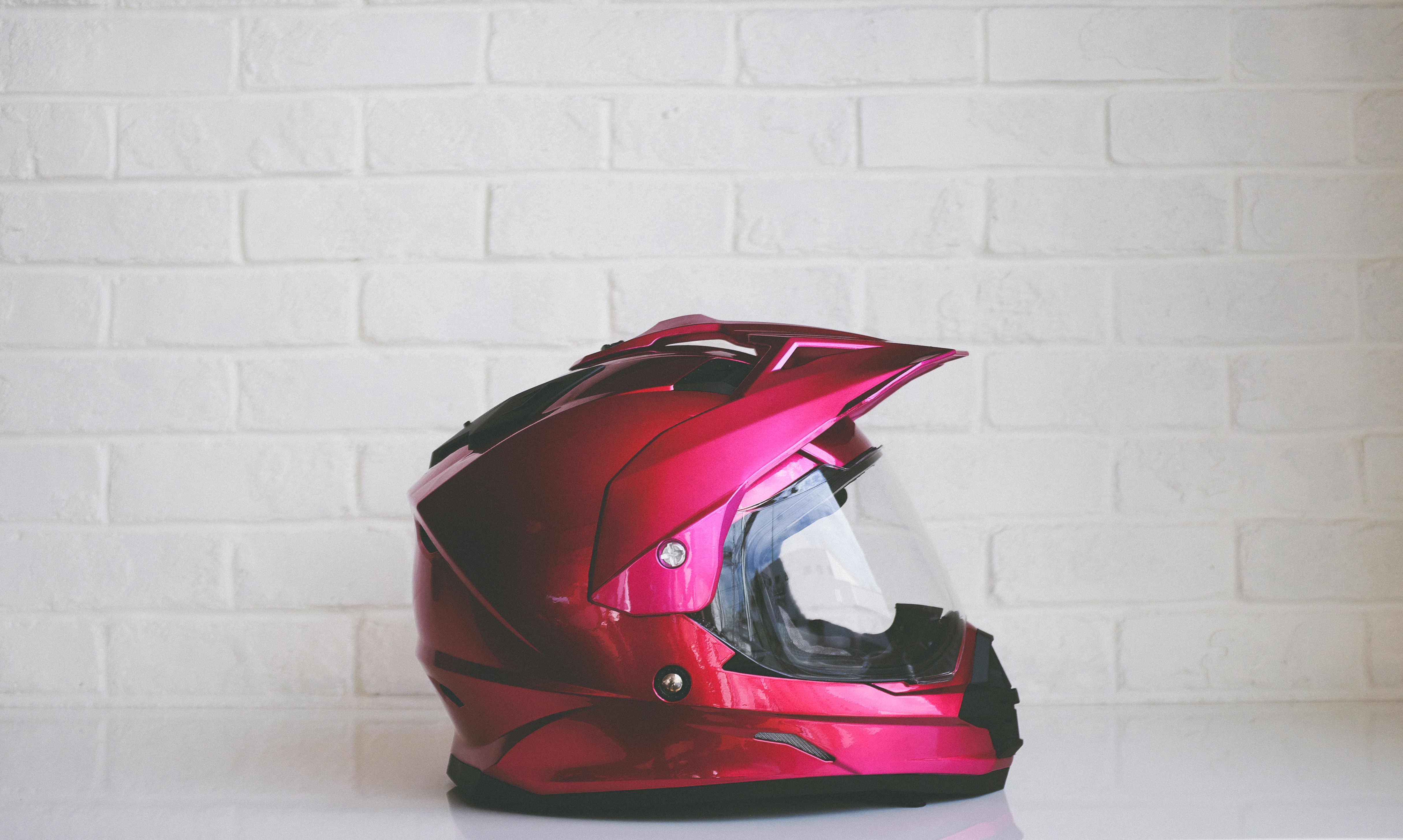 red helmet