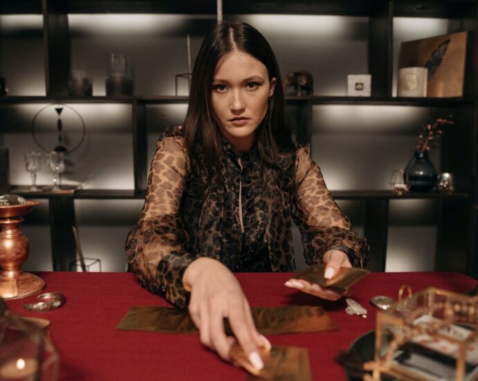 tarot reader